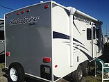 2013 Cruiser RV Shadow Cruiser Photo #5