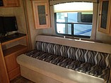 2013 Cruiser RV Shadow Cruiser Photo #6