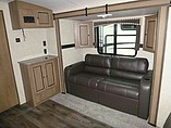 2016 Cruiser RV Shadow Cruiser Photo #6