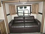 2016 Cruiser RV Shadow Cruiser Photo #9
