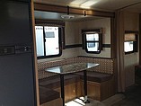 2014 Cruiser RV Shadow Cruiser Photo #7