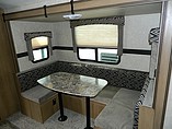 2015 Cruiser RV Shadow Cruiser Photo #10