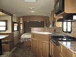 2015 Cruiser RV Shadow Cruiser Photo #13