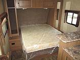 2015 Cruiser RV Shadow Cruiser Photo #15