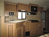 2015 Cruiser RV Shadow Cruiser Photo #17