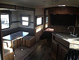 2015 Cruiser RV Shadow Cruiser Photo #6