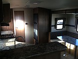 2015 Cruiser RV Shadow Cruiser Photo #9