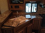 2015 Cruiser RV Shadow Cruiser Photo #14