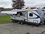 2015 Cruiser RV Shadow Cruiser Photo #20