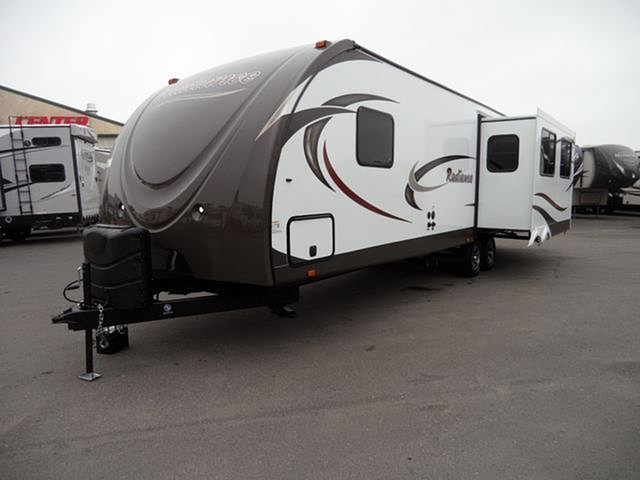 2015 Cruiser RV Radiance Photo