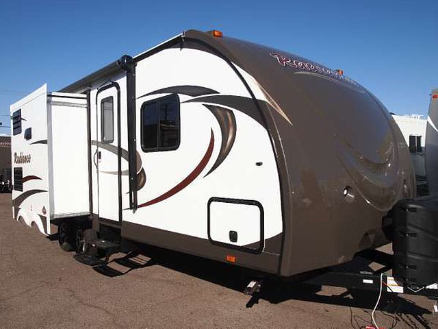 2015 Cruiser RV Radiance Photo