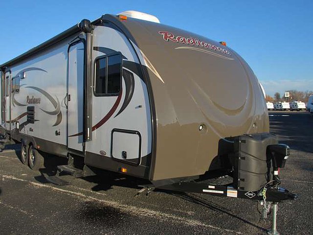 2015 Cruiser RV Radiance Photo
