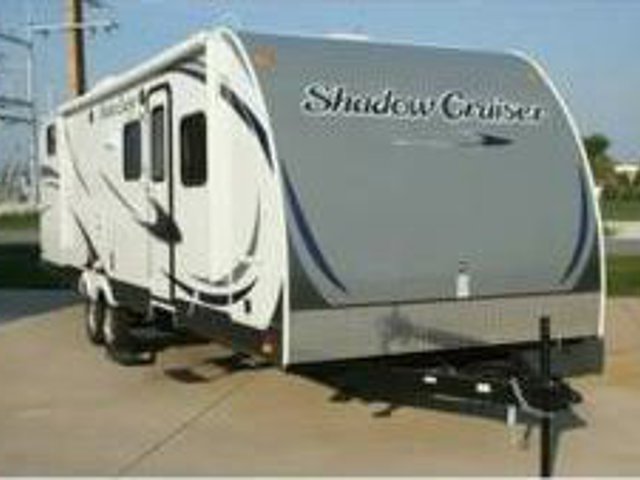 2013 Cruiser RV Shadow Cruiser Photo