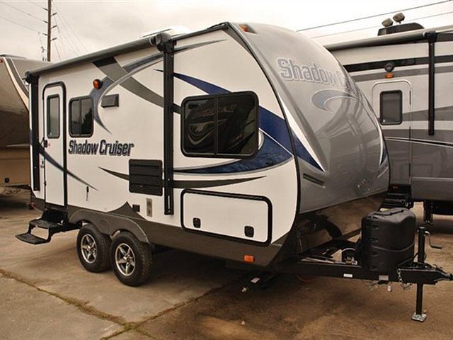 2015 Cruiser RV Shadow Cruiser Photo