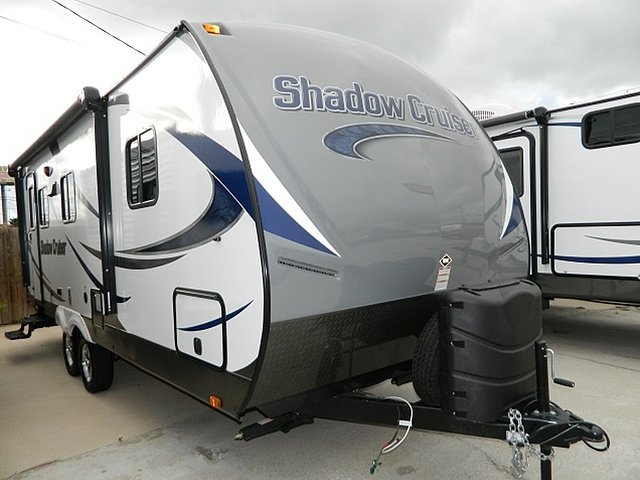2015 Cruiser RV Shadow Cruiser Photo