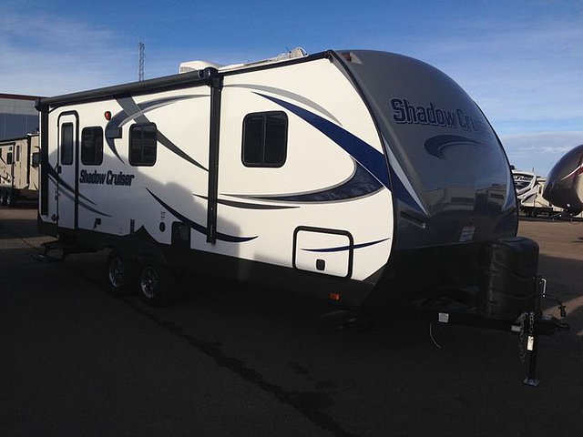 2015 Cruiser RV Shadow Cruiser Photo