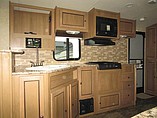 2015 Cruiser RV Shadow Cruiser Photo #17