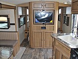 2015 Cruiser RV Shadow Cruiser Photo #7