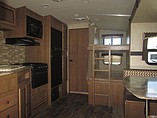 2015 Cruiser RV Shadow Cruiser Photo #13