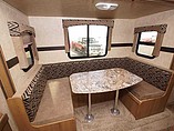 2015 Cruiser RV Shadow Cruiser Photo #11