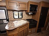 2015 Cruiser RV Shadow Cruiser Photo #12