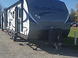 15 Cruiser RV Shadow