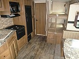 2016 Cruiser RV Shadow Cruiser Photo #4