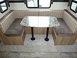 2016 Cruiser RV Shadow Cruiser Photo #8
