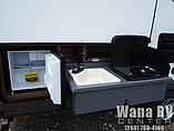 2016 Cruiser RV Shadow Cruiser Photo #6