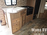 2016 Cruiser RV Shadow Cruiser Photo #17