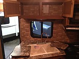 2015 Cruiser RV Shadow Cruiser Photo #19