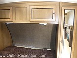 2016 Cruiser RV Shadow Cruiser Photo #5