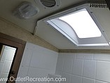 2016 Cruiser RV Shadow Cruiser Photo #13