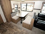 2014 Cruiser RV Shadow Cruiser Photo #17