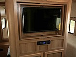 2014 Cruiser RV Shadow Cruiser Photo #24