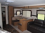 2015 Cruiser RV Shadow Cruiser Photo #7