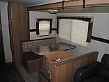 2015 Cruiser RV Shadow Cruiser Photo #12
