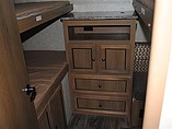 2015 Cruiser RV Shadow Cruiser Photo #15