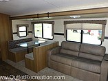 2015 Cruiser RV Shadow Cruiser Photo #9