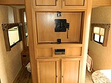 2015 Cruiser RV Shadow Cruiser Photo #17