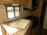 2015 Cruiser RV Shadow Cruiser Photo #18