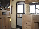 2015 Cruiser RV Shadow Cruiser Photo #10