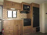 2015 Cruiser RV Shadow Cruiser Photo #17