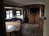 2015 Cruiser RV Shadow Cruiser Photo #12