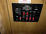 2015 Cruiser RV Shadow Cruiser Photo #26