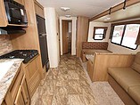 2015 Cruiser RV Shadow Cruiser Photo #7
