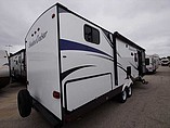 2015 Cruiser RV Shadow Cruiser Photo #5