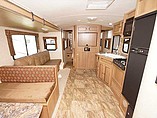 2015 Cruiser RV Shadow Cruiser Photo #10