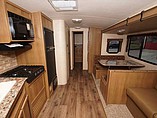 2015 Cruiser RV Shadow Cruiser Photo #8