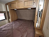 2016 Cruiser RV Shadow Cruiser Photo #7